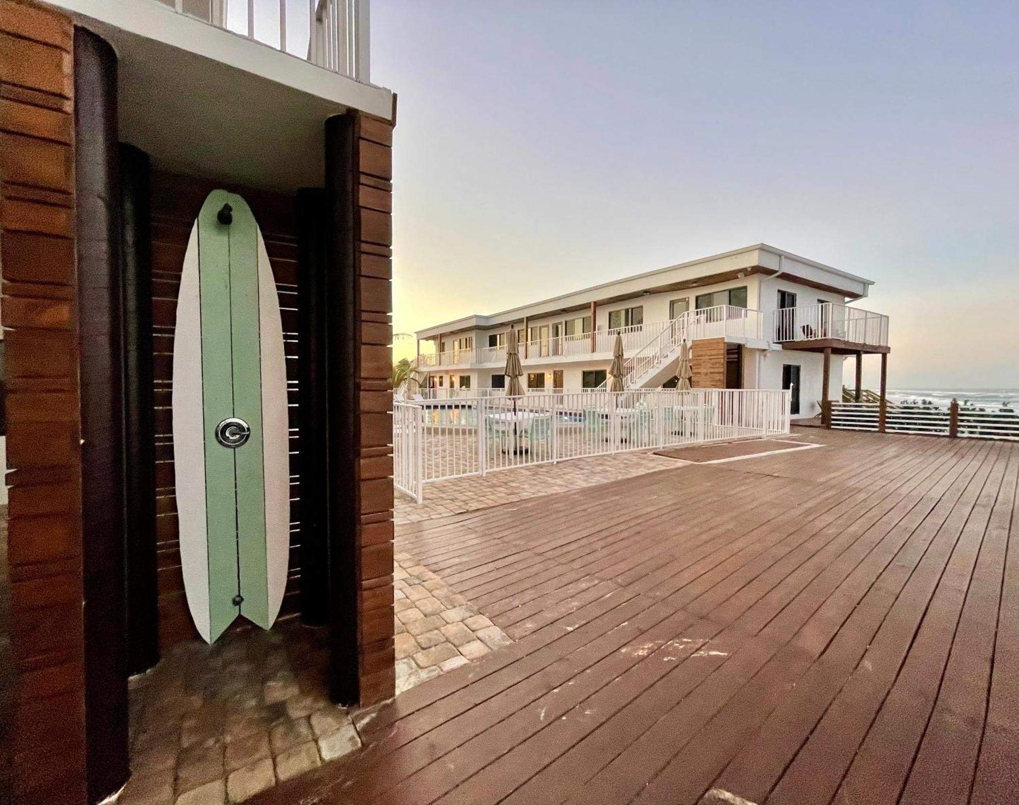 Melbourne Beach Resort Exterior photo